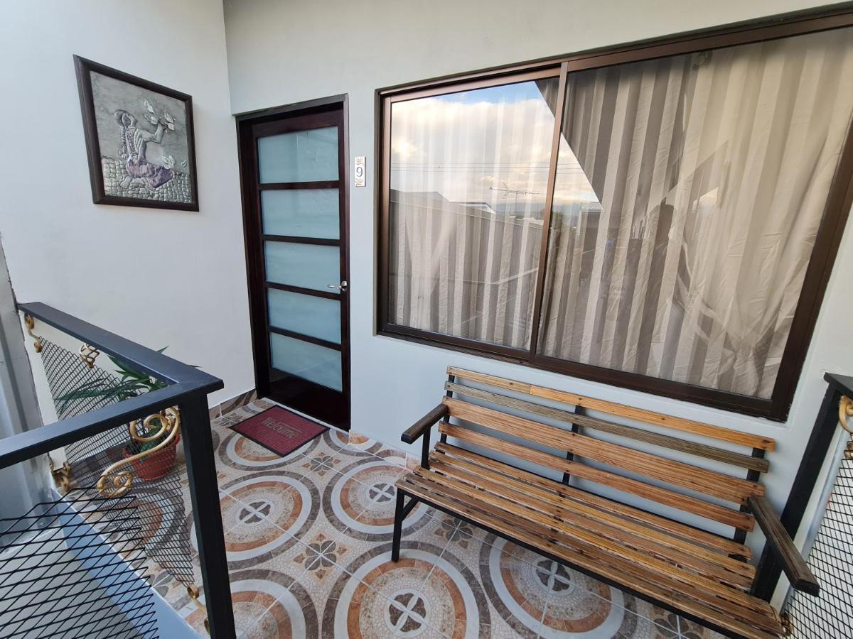 Apartamentos Ave Del Paraiso Alajuela Dış mekan fotoğraf