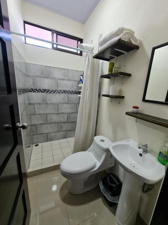 Apartamentos Ave Del Paraiso Alajuela Dış mekan fotoğraf