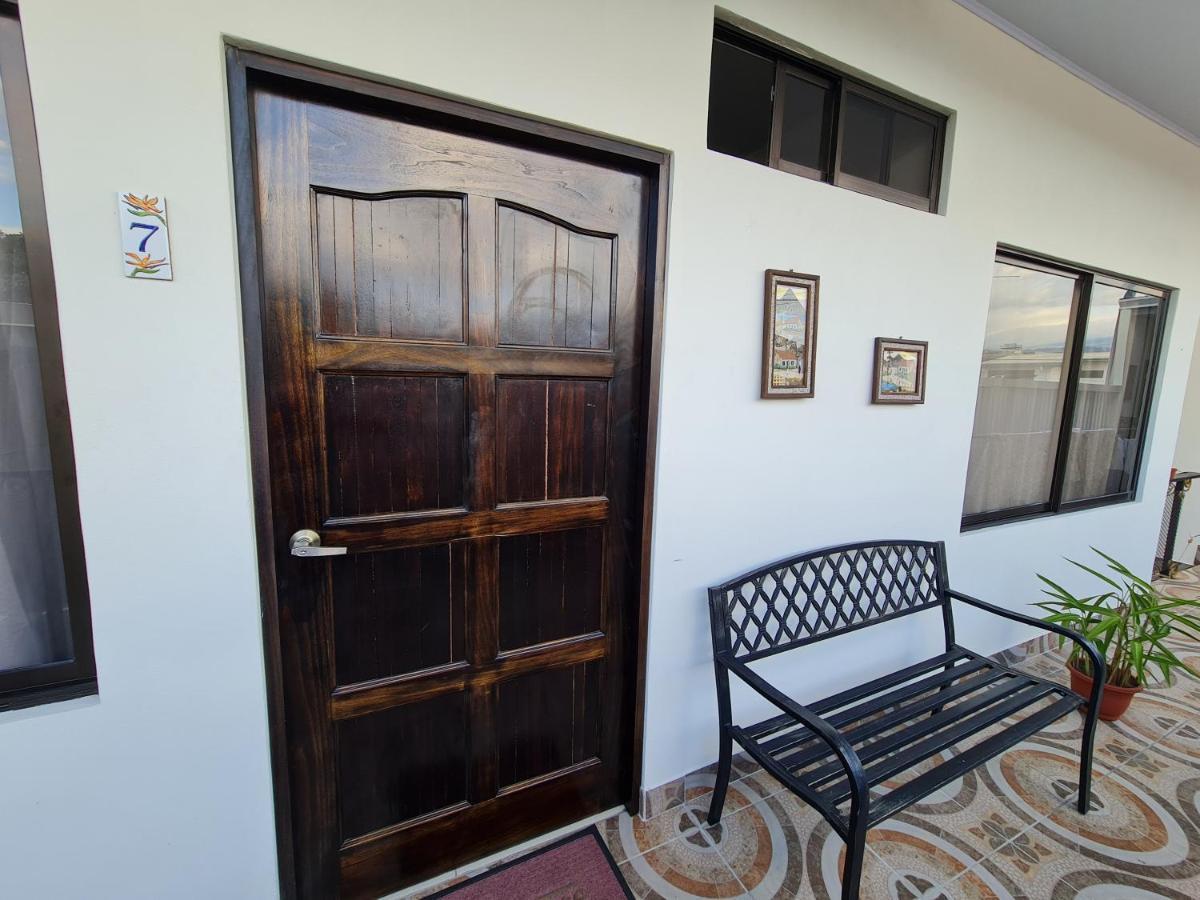 Apartamentos Ave Del Paraiso Alajuela Dış mekan fotoğraf