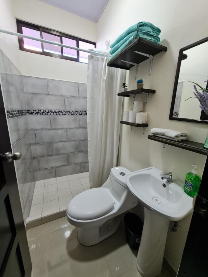 Apartamentos Ave Del Paraiso Alajuela Dış mekan fotoğraf
