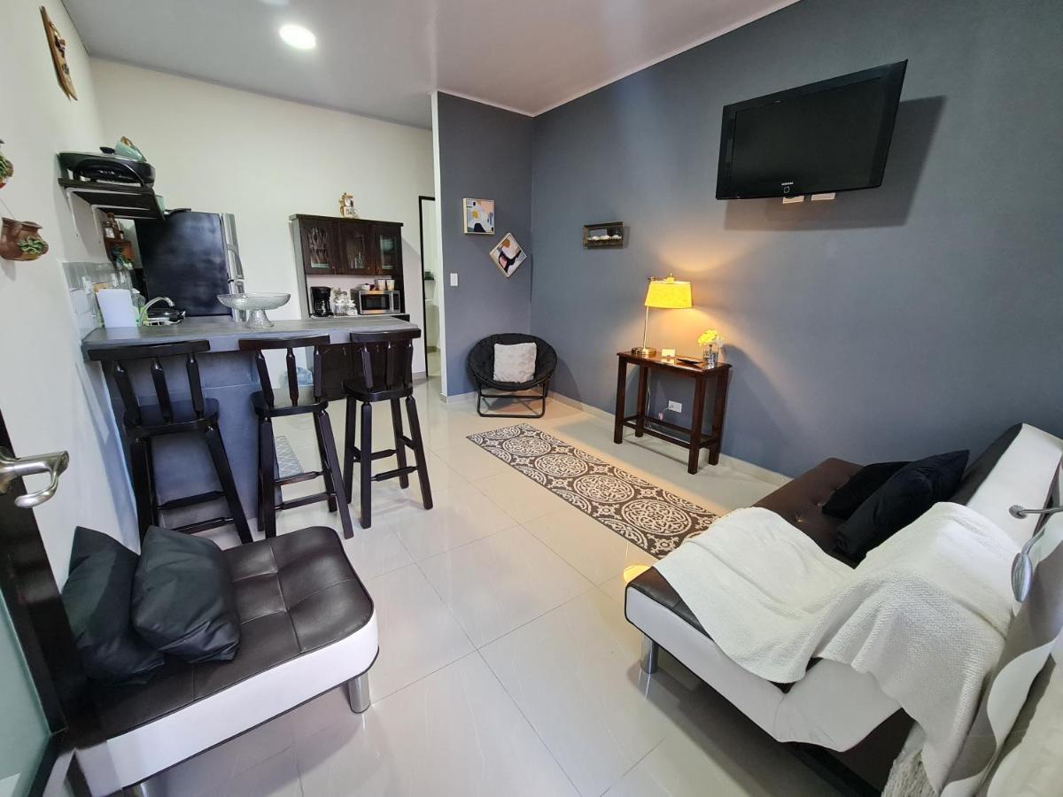 Apartamentos Ave Del Paraiso Alajuela Dış mekan fotoğraf