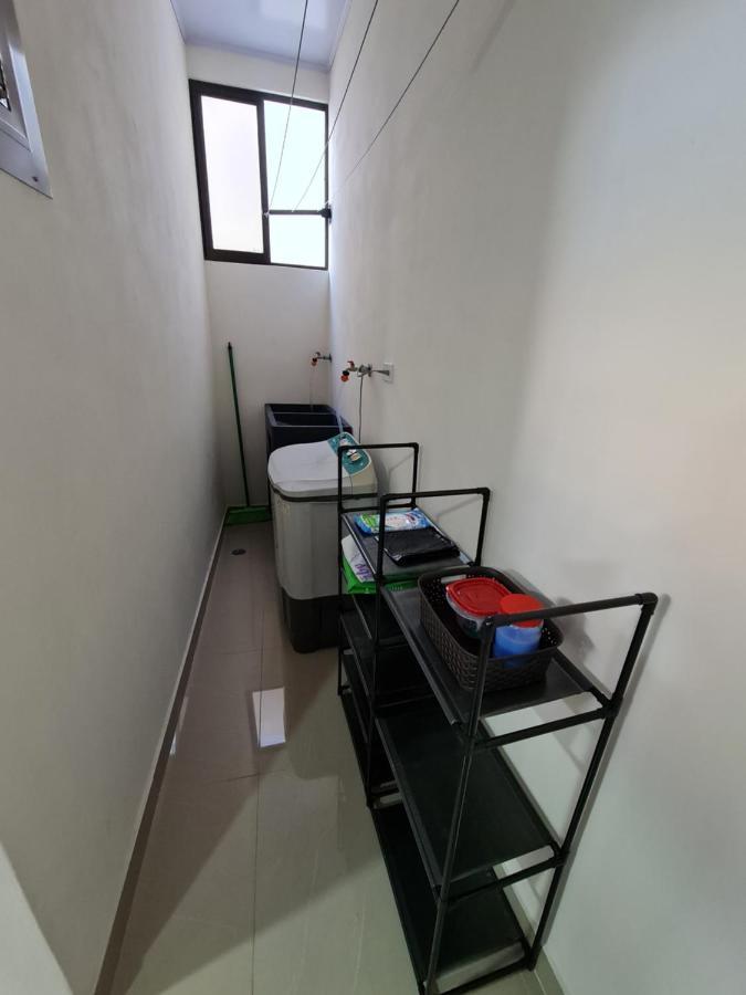 Apartamentos Ave Del Paraiso Alajuela Dış mekan fotoğraf