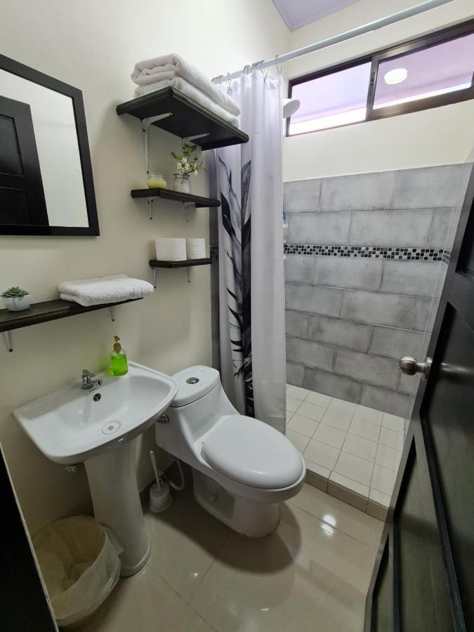 Apartamentos Ave Del Paraiso Alajuela Dış mekan fotoğraf